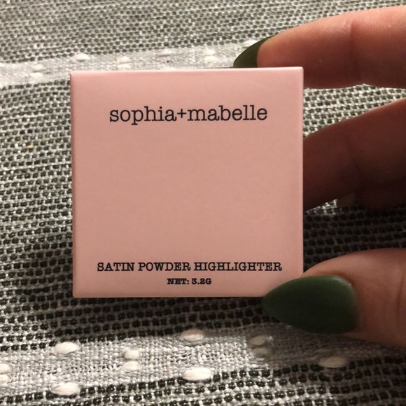 💋5 for $25💋 - Picture 3 of 4